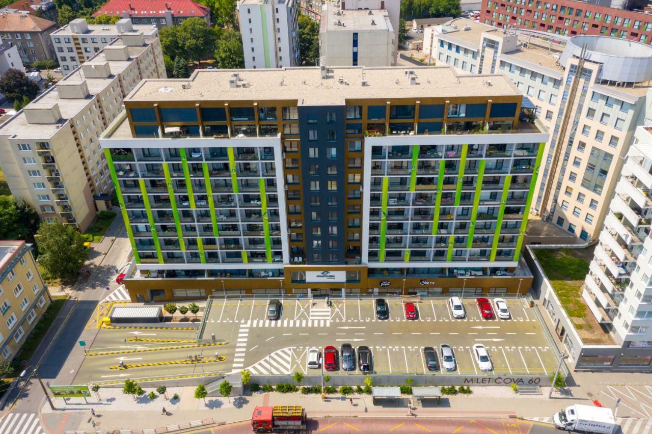 Lam Moon - Ac - Terrace Apartment บราติสลาวา ภายนอก รูปภาพ